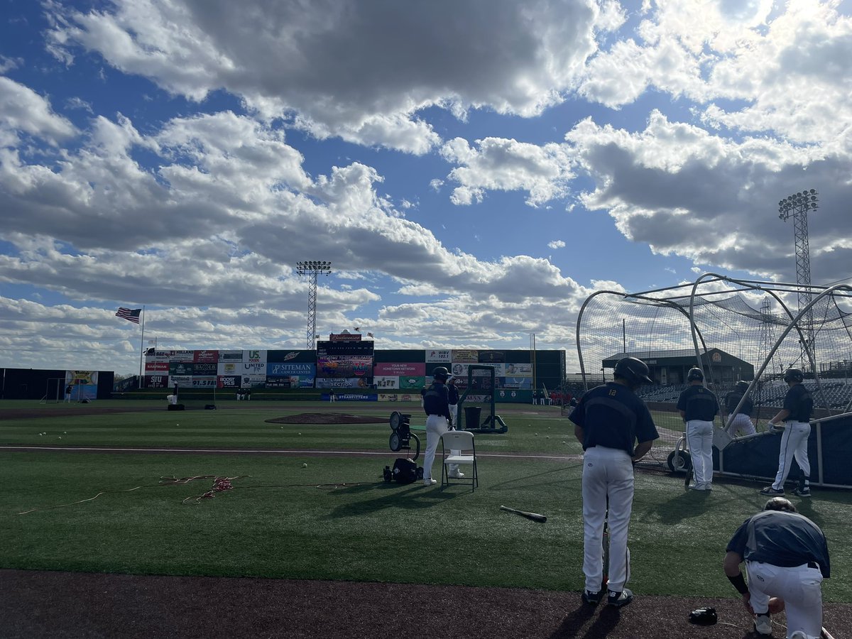 Adrian3Santiago's tweet photo. No place better to play! #ROLLOKS https://t.co/UuUH0DqYfO