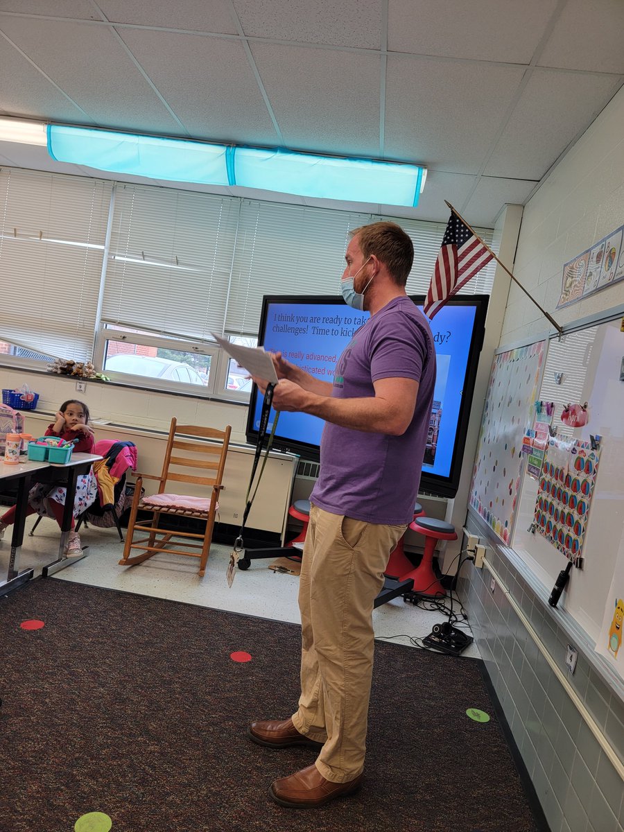 JuliaReichel3's tweet photo. Happy Assistant Principal Week Mr. Mayer! For our writing unit we have been working on opinion writing. Students wrote why Mr. Mayer is the best assistant principal to thank him for all his hard work! @LCPS_Mayer https://t.co/jnVoW0kY29