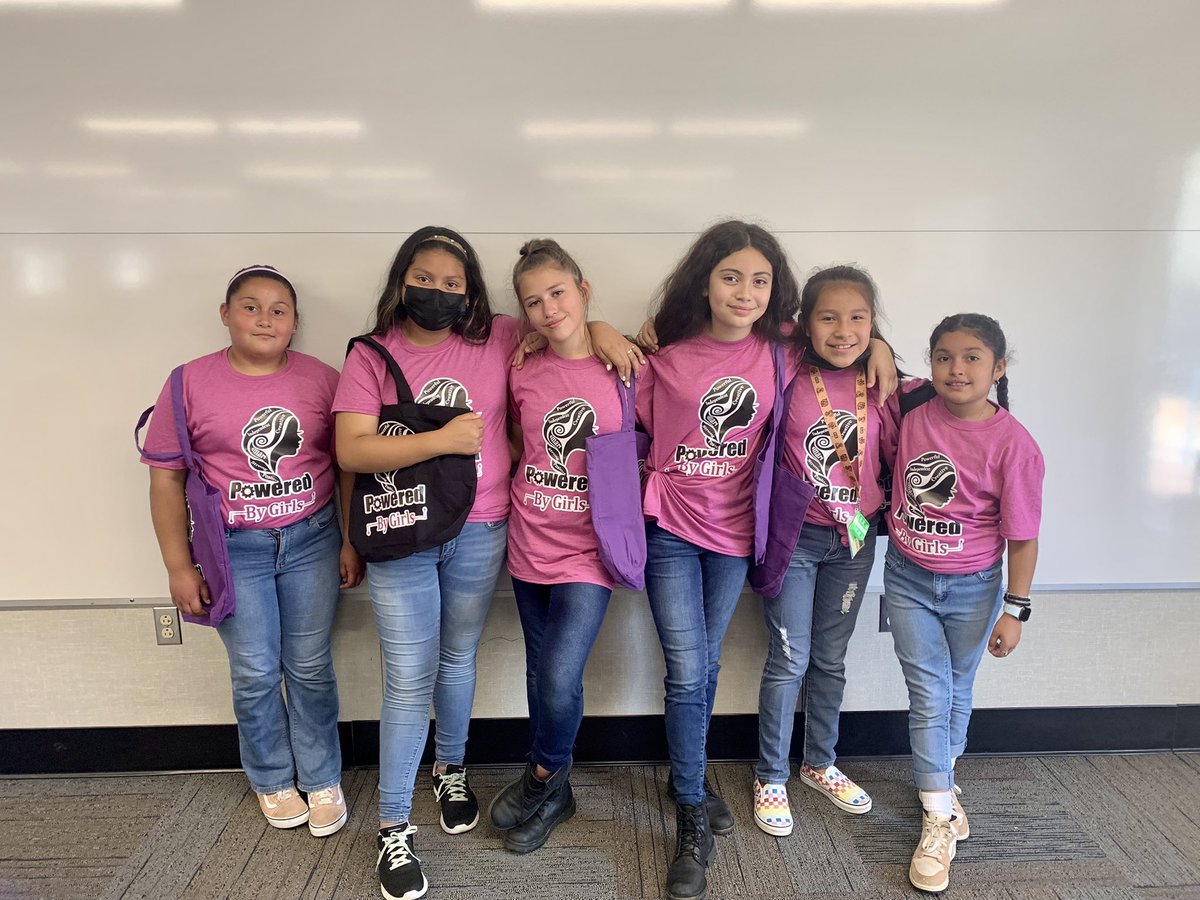 TeacherCoats's tweet photo. My girls said they needed matching shirts for our event today and fortunately I met the fabulous @apajaimes at  #SpringCue. We sent her our design and she made it even better. We love our shirts! TY @marirosaCrafts #PoweredByGirls #IEmicrobitPLN https://t.co/4iZpAtWEZf