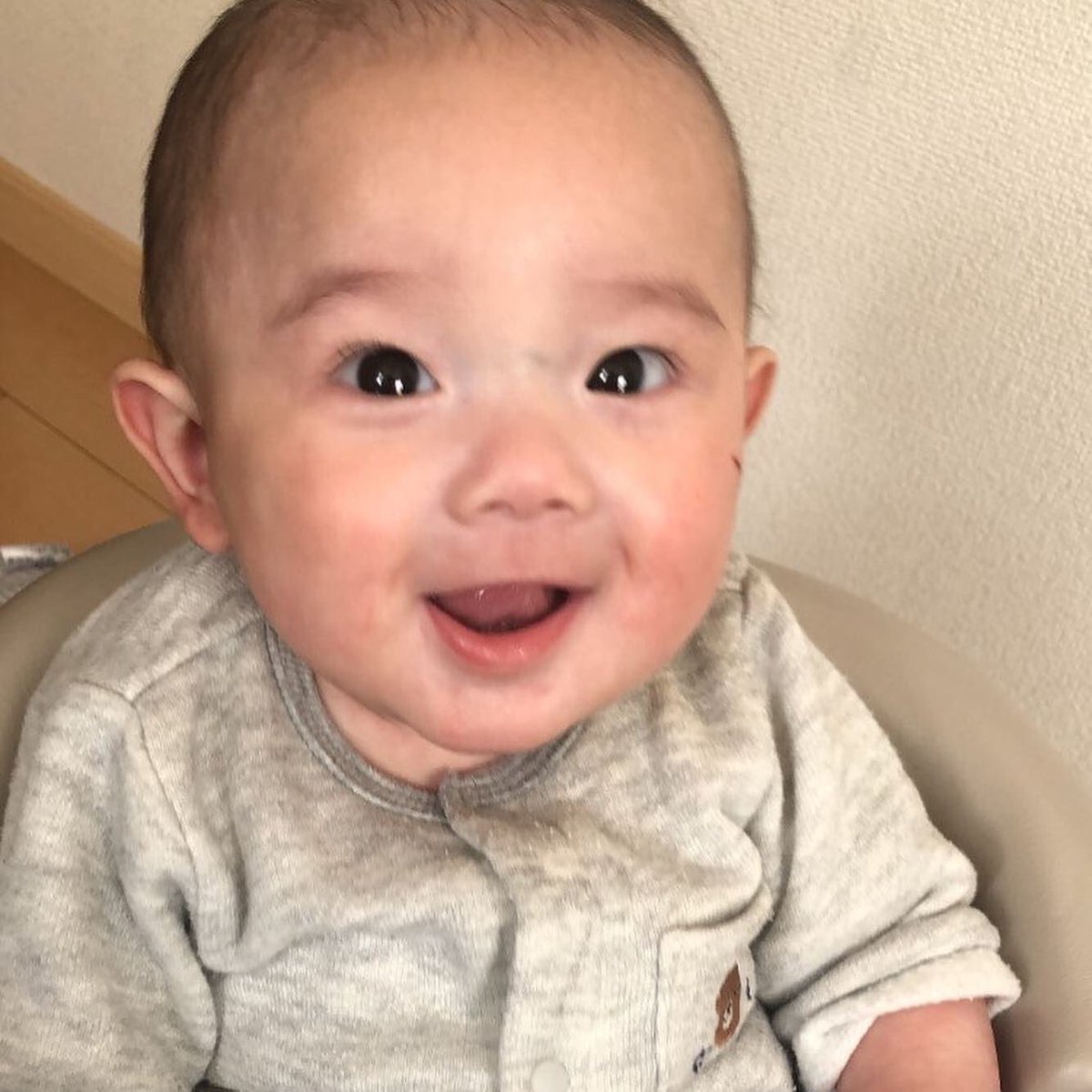htr0308's tweet photo. 5ヶ月はるbaby👶🏼🍼✨
こらからどんどん美味しいものが食べれるようになってくるね♡ https://t.co/IKowUt0JD2