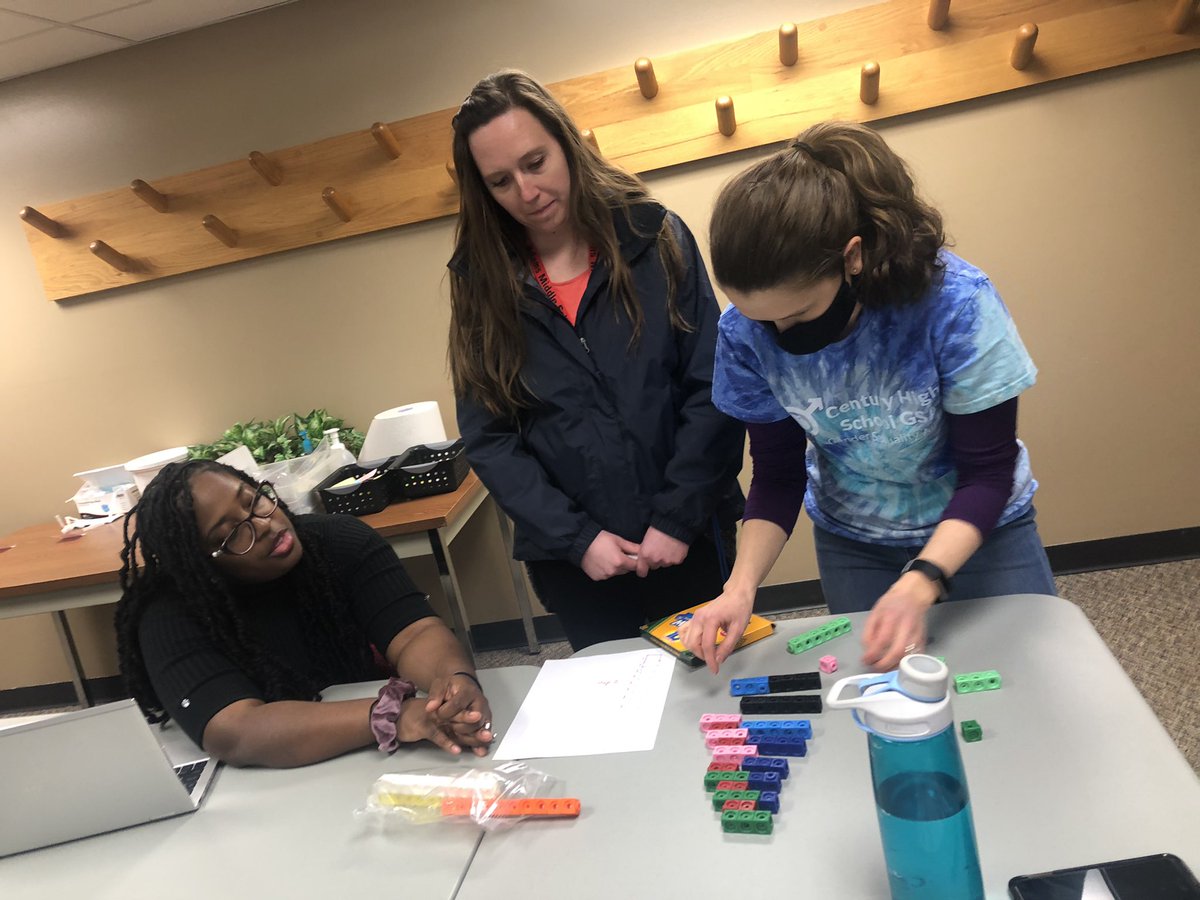 AnnMKMiller's tweet photo. Equitable and Inclusive Math Teaching Practices cohort members showing their thinking multiple ways. @RPS535 @jencoenen https://t.co/MUOP6dJGnm
