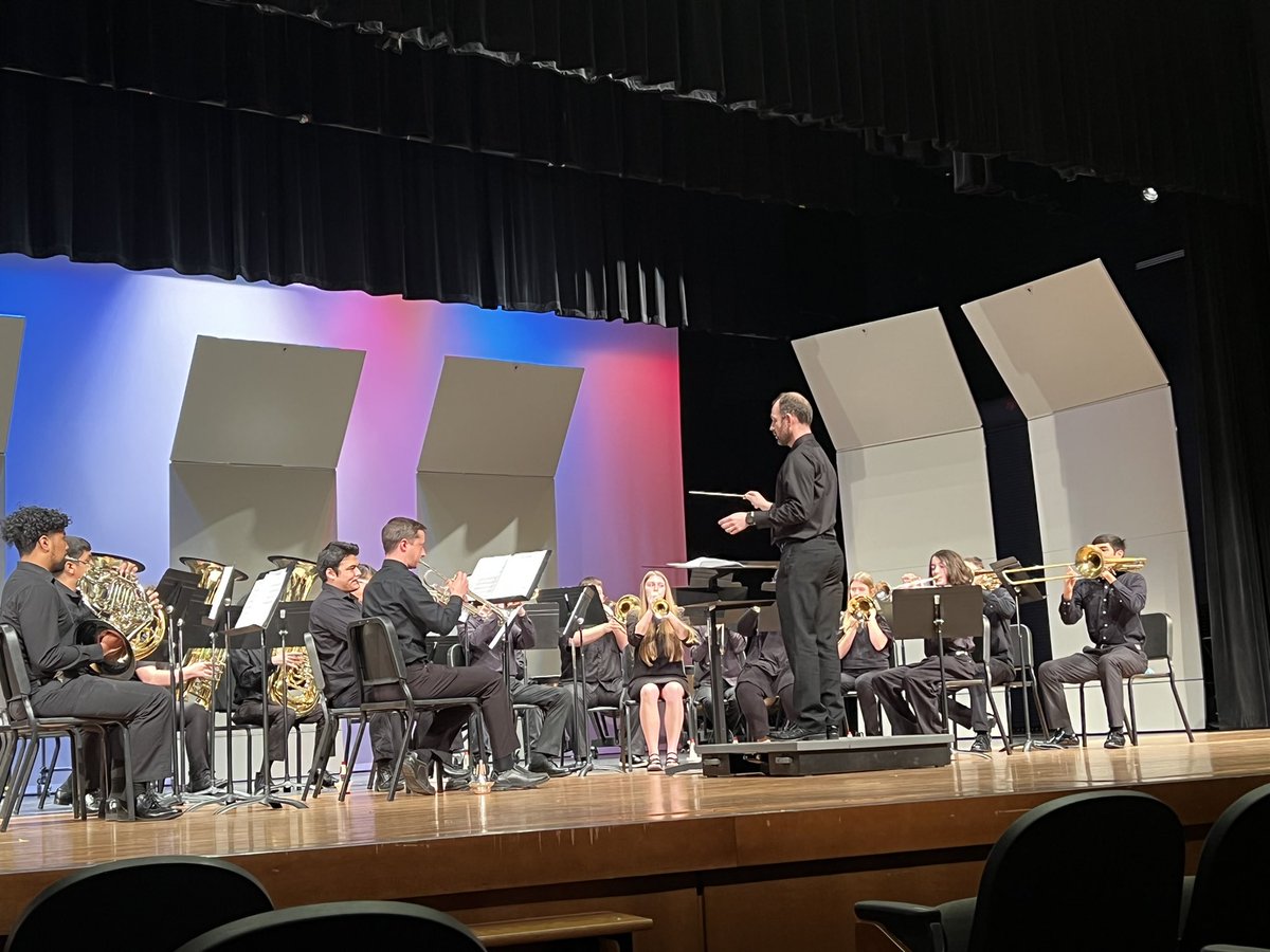 nkcband's tweet photo. Brass choir performance https://t.co/EyG4ZW2W2F