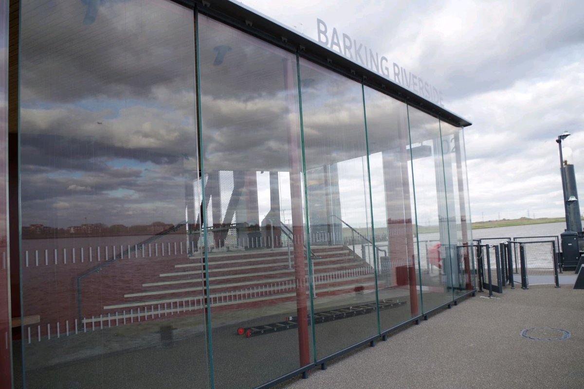 The Riverboat is coming!