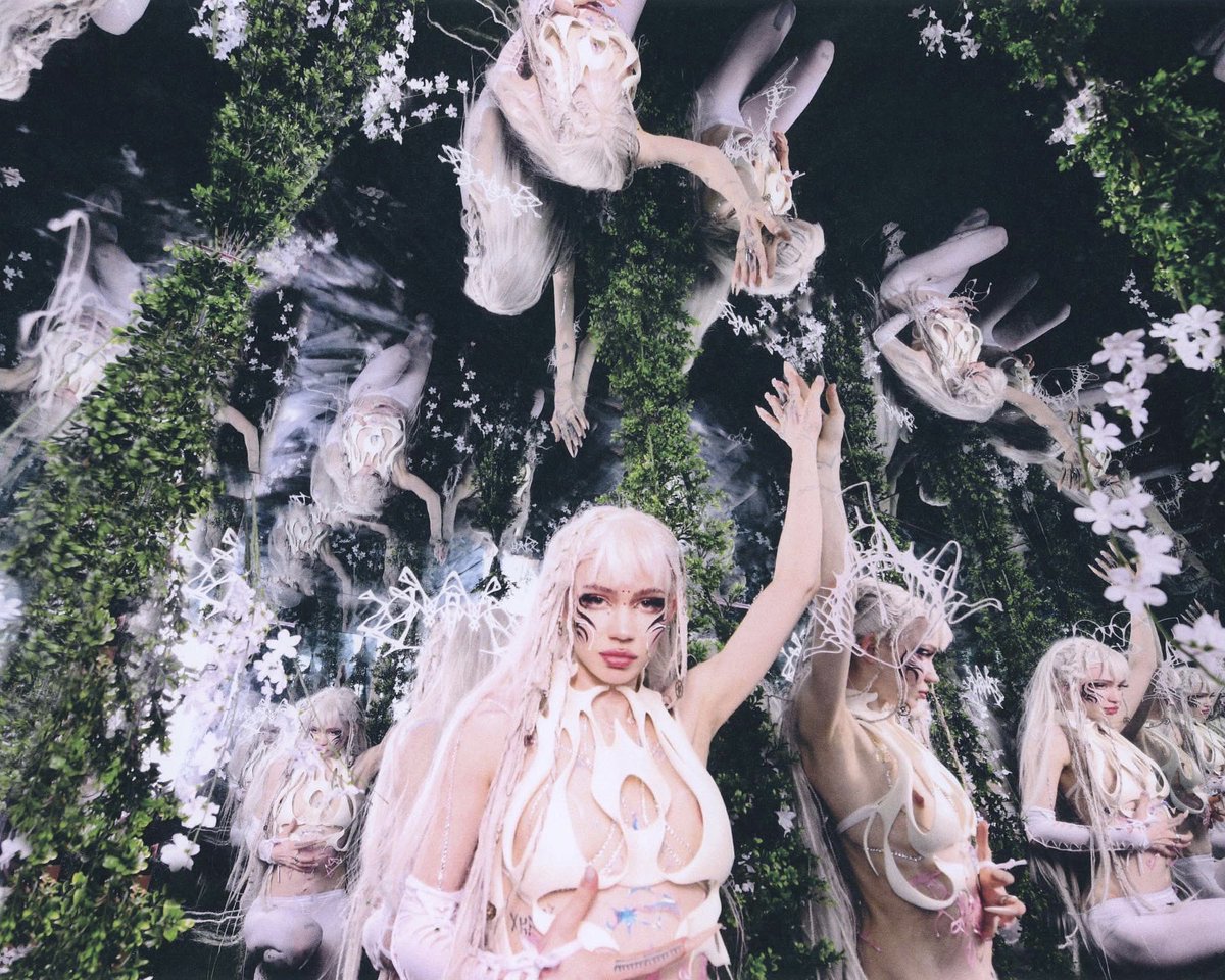 amberasalyy's tweet image. grimes by me 📸