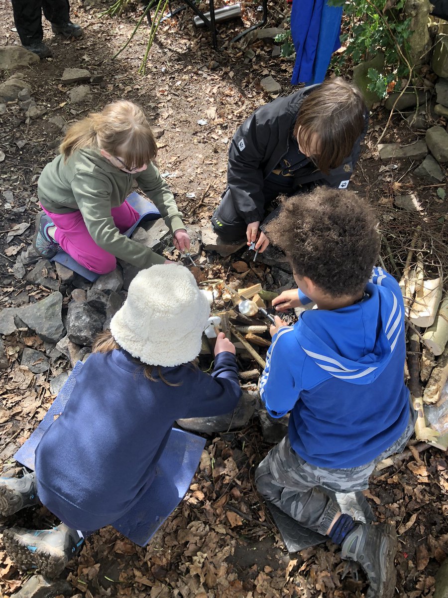 NatureUnltdScot's tweet photo. Fantastic ‘Wild Woodlanders’ session as part of ‘Step into Spring’ programme.  A few spaces still available inYetholm and Coldstream next week.
https://t.co/x7lTjfrkjS 

#WildWoodlanders #BordersStepIntoSpring #wildplay #resilience #comminity #natureconnection https://t.co/rGl747cjbW