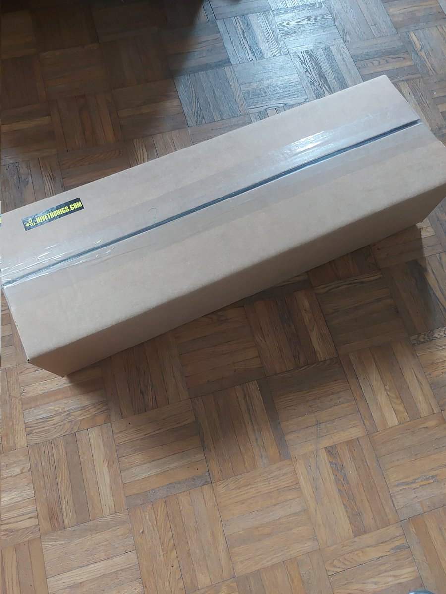 hivetronics's tweet photo. A happy customer ordering another scale.  Nothing says I trust your product more than a repeat customer.  #honeybee #nsbi https://t.co/fB1bwTjtdG
