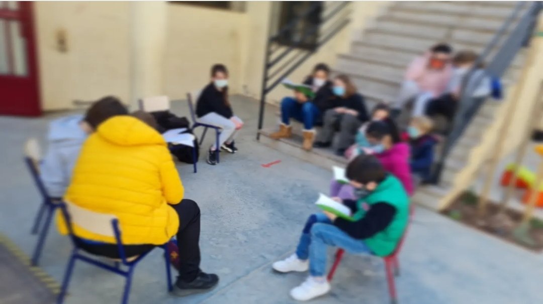 LopedeVega_R's tweet photo. Reunió eco-delegats i eco-delegades 🤗
Reflexionant, debatint, compartint...aportant solucions per millorar el nostre entorn i la convivència.Quantes propostes e iniciatives!S'apropa la XI Setmana Verda 🥰🌱💚 #convivencia #sostenibilitat #reverdir @xcentresostcv @XCentres https://t.co/rmgMtfXqC9