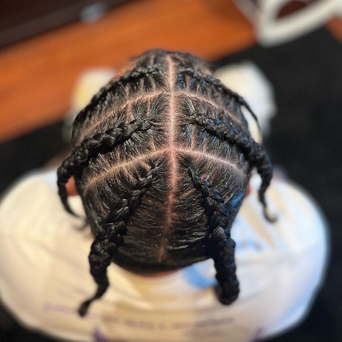 hairxmamiii's tweet photo. Pop smoke braids 💨
Summer is around the corner, come get braided up 🔥
Who’s ready for some braid specials? ✨
•
•
•
https://t.co/VBYsA3IpOE
IG: @savvycosmetix
FB: Savvy Cosmetix
#sanantoniostylist #popsmokebraids #braids #summer #hair #braidedup https://t.co/Pyj7VOVrDl