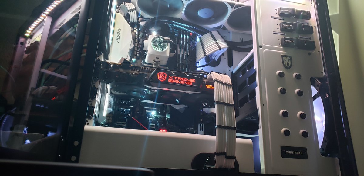 itsten8yp's tweet photo. @nerdonabudget - My tired build needs an upgrade https://t.co/2nCUjqpd3v https://t.co/aSiLExXpiD