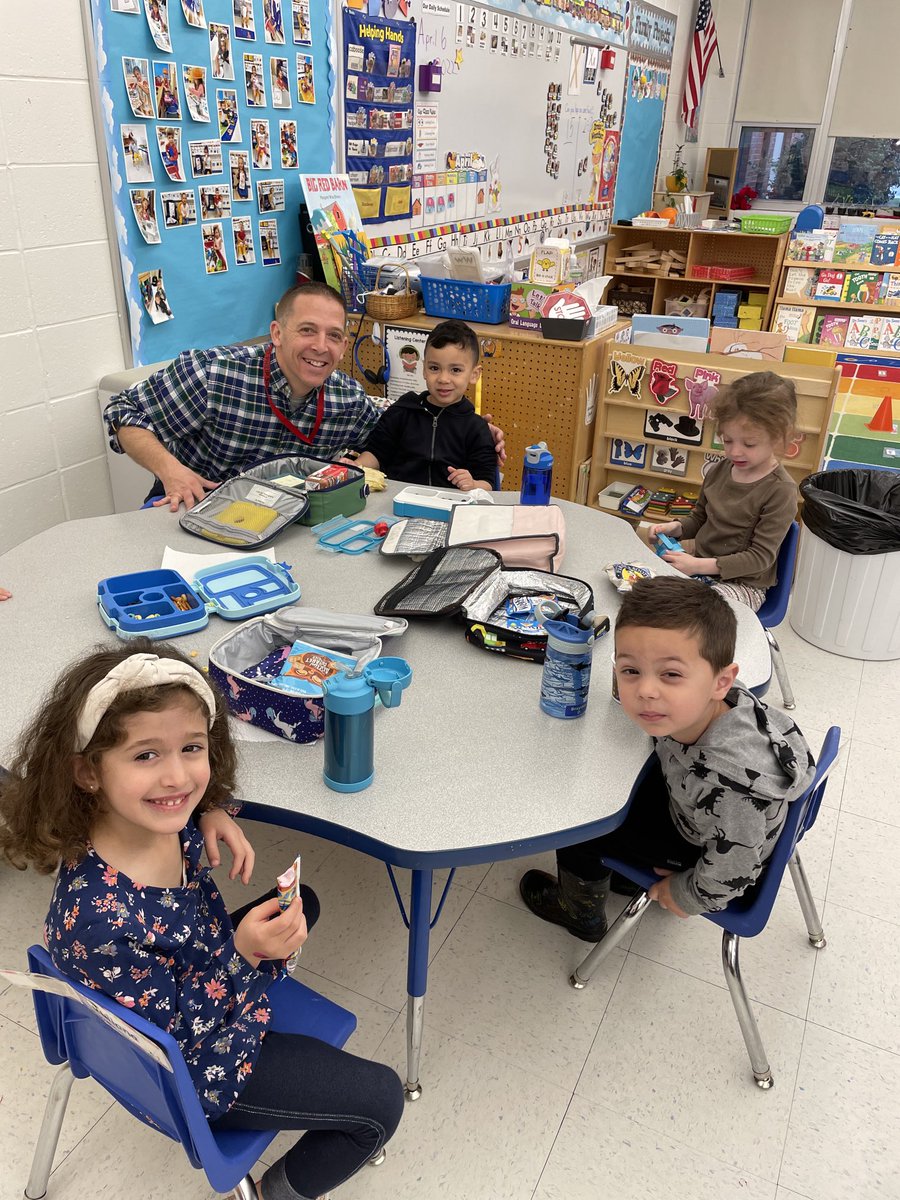 SPSprincipal3's tweet photo. Awesome day with my “little” friends in Little Cardinals. They had a guest teacher today. Mat Man even showed up. #GreatTimeToBeACardinal https://t.co/71DQBsMGND