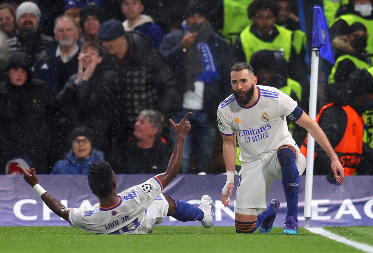 theMadridZone's tweet photo. 📊| Assist's for Benzema's goals vs PSG: 

1st goal: Vinicius

2nd goal: Modrić 

3rd goal: ❌️

Assists for his goals vs Chelsea:

1st goal: Vinicius

2nd goal: Modrić 

3rd goal: ❌️

Insane. 🤯🔥 #UCL https://t.co/gmv9La0zCH