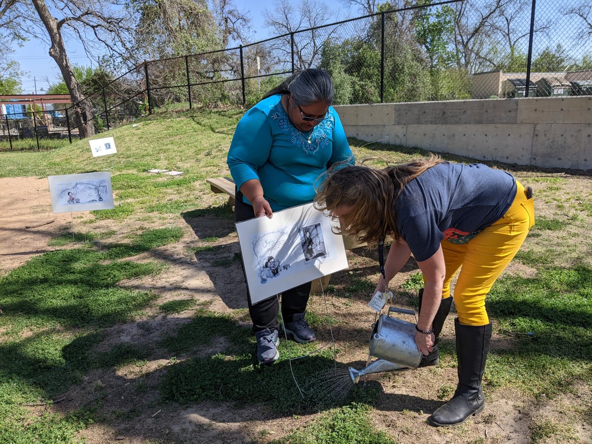 JecaAustin's tweet photo. "Knowledge is like a garden: if it is not cultivated, it cannot be harvested."Proverb. Inventive sign install technique to help water the seeds of knowledge &amp; curiosity. @Govalle_Roadies story trail! @GovalleLibrary @GloriaVeraBedo1 @AustinISDLibs @AustinISDGreen @AustinPublicLib https://t.co/jJdXXonfiB
