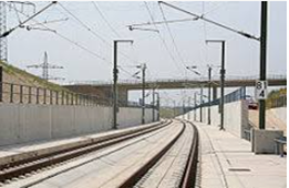 RubiconMexico's tweet photo. #Peralte, pendiente transversal que se da en las curvas de una #Víaférrea o calzada de una #Carretera, su objetivo es contrarrestar la inercia que impulse al vehículo hacia el exterior de la curva, también tiene la función de evacuar aguas de la calzada en #Carreteras https://t.co/Zyy0G18JEv