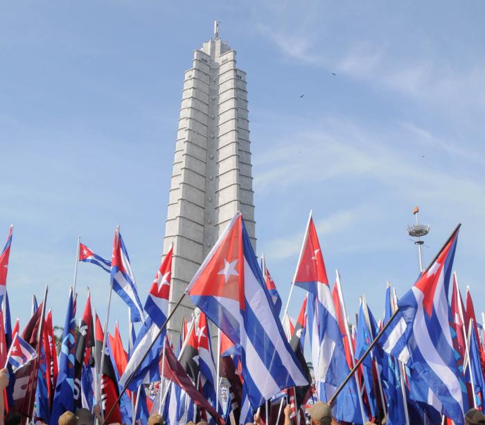 MMarreroCruz's tweet photo. Luego de 2 años, marcharemos junto al pueblo este #1roDeMayo, demostrando que #CubaEsNuestra.
#CubaViveYTrabaja #VamosConTodo 🇨🇺 https://t.co/qmrM6iGow7