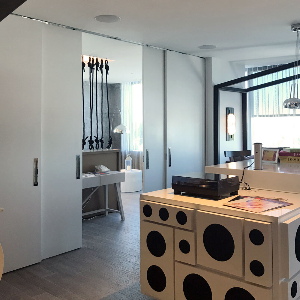 OrePacProducts's tweet photo. Looking for a space-saving solution with a durable, high-quality construction? A @cavityslidersus pocket door system might be exactly what you're looking for! https://t.co/T2pR4P4PDo