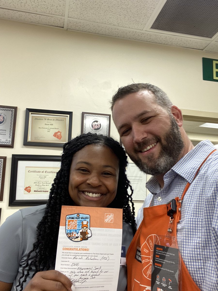 Congratulations to Mariah <a href="/miriahhrichie/">miriah</a> our TTI rep on her homer award. Keep up the outstanding job at store 810 we greatly appreciate you and your events! <a href="/randyhaynie/">Randy Haynie</a> <a href="/1sherredavis/">Sherre Davis-Hood</a>
