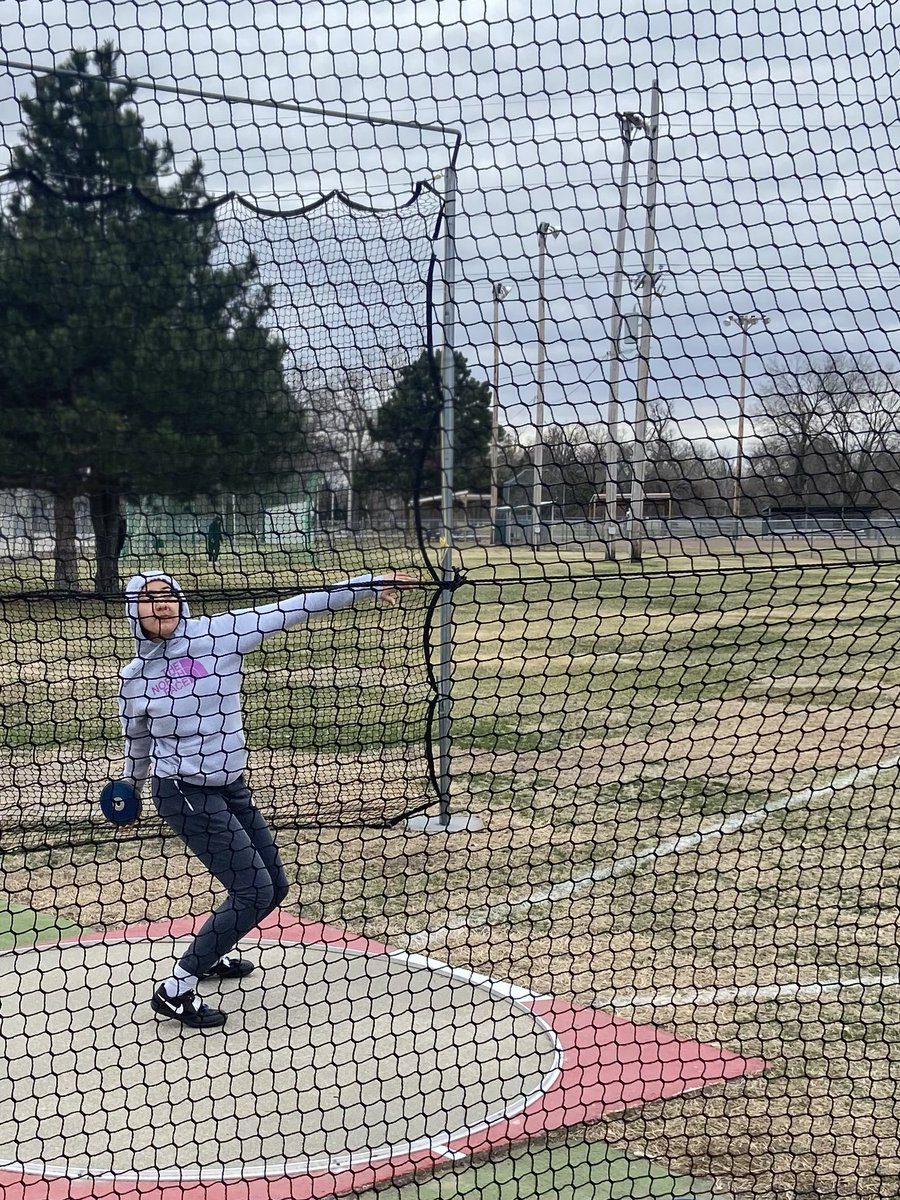 Schuyler Girl’s Track tweet media