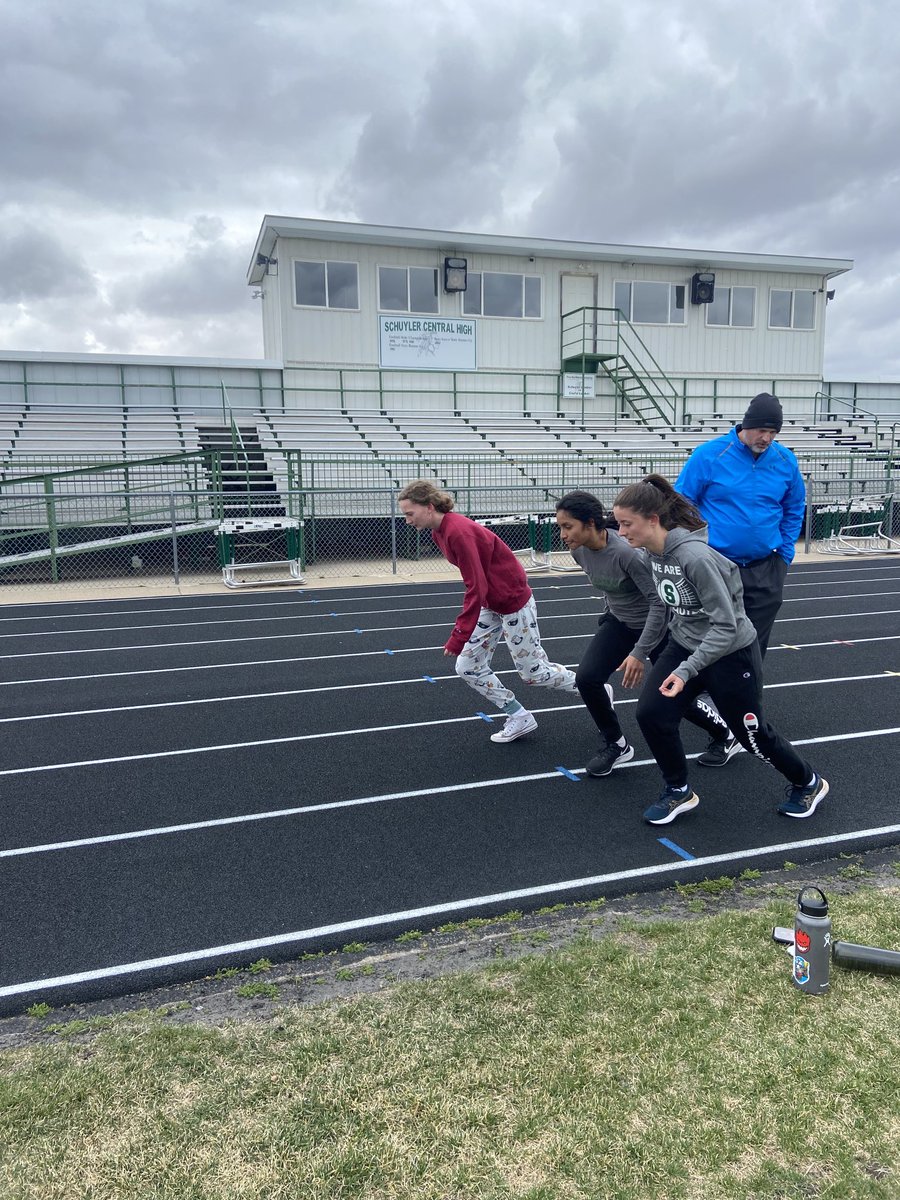 Schuyler Girl’s Track tweet media