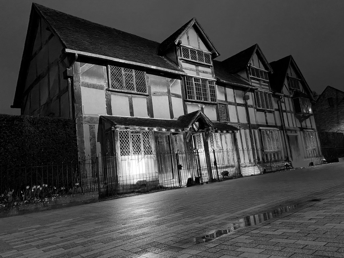 The end of an era for me today - my last day at <a href="/ShakespeareBT/">Shakespeare B Trust</a>. Thanks to my brilliant work family and associates who have made the last eight years fascinating, fun and never dull. I shall miss you all.

Onwards to new Comms adventures with <a href="/nationalexpress/">National Express</a>, exciting times ahead