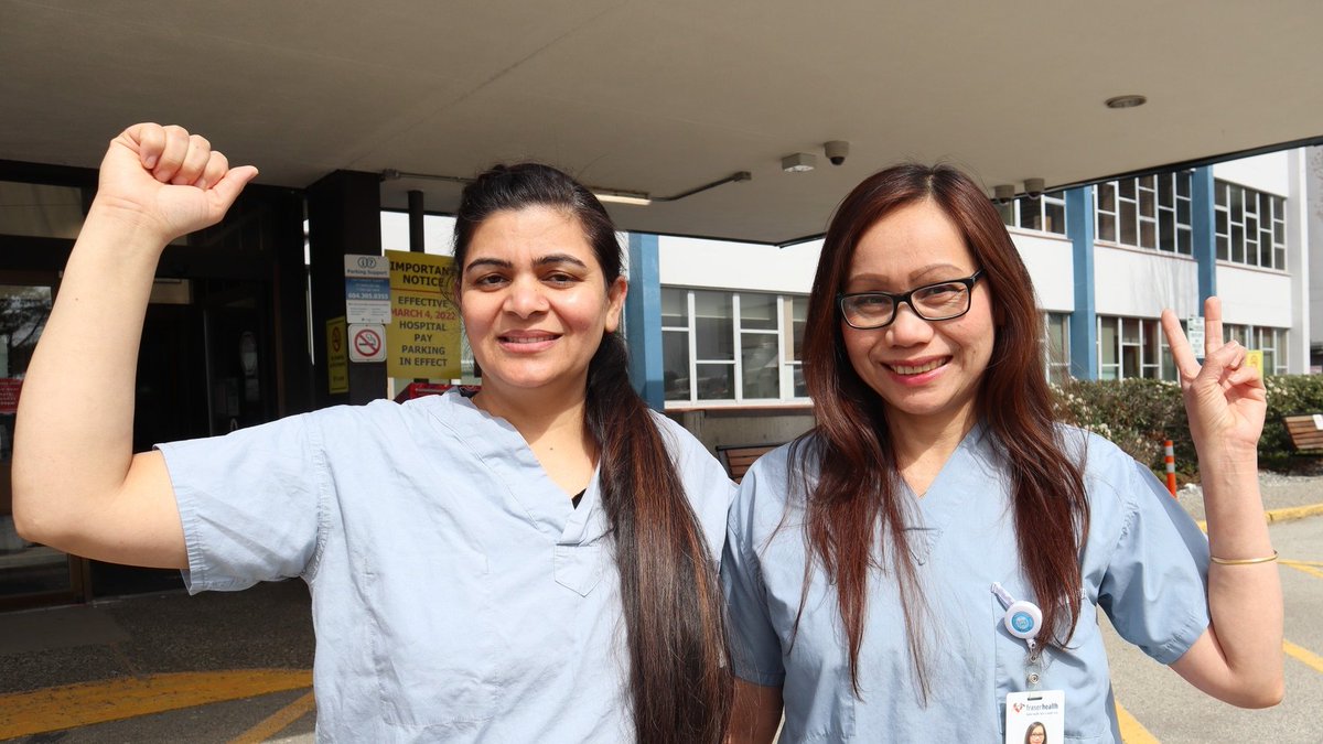 HospEmpUnion's tweet photo. Today, more than 150 housekeepers at Burnaby General &amp; Eagle Ridge hospitals work their first shifts as Fraser Health employees after nearly 20 yrs working for private contractors. More than 4,000 HCWs will be brought in-house by year's end. #bcpoli #solidarity https://t.co/lXUiF7k5iy