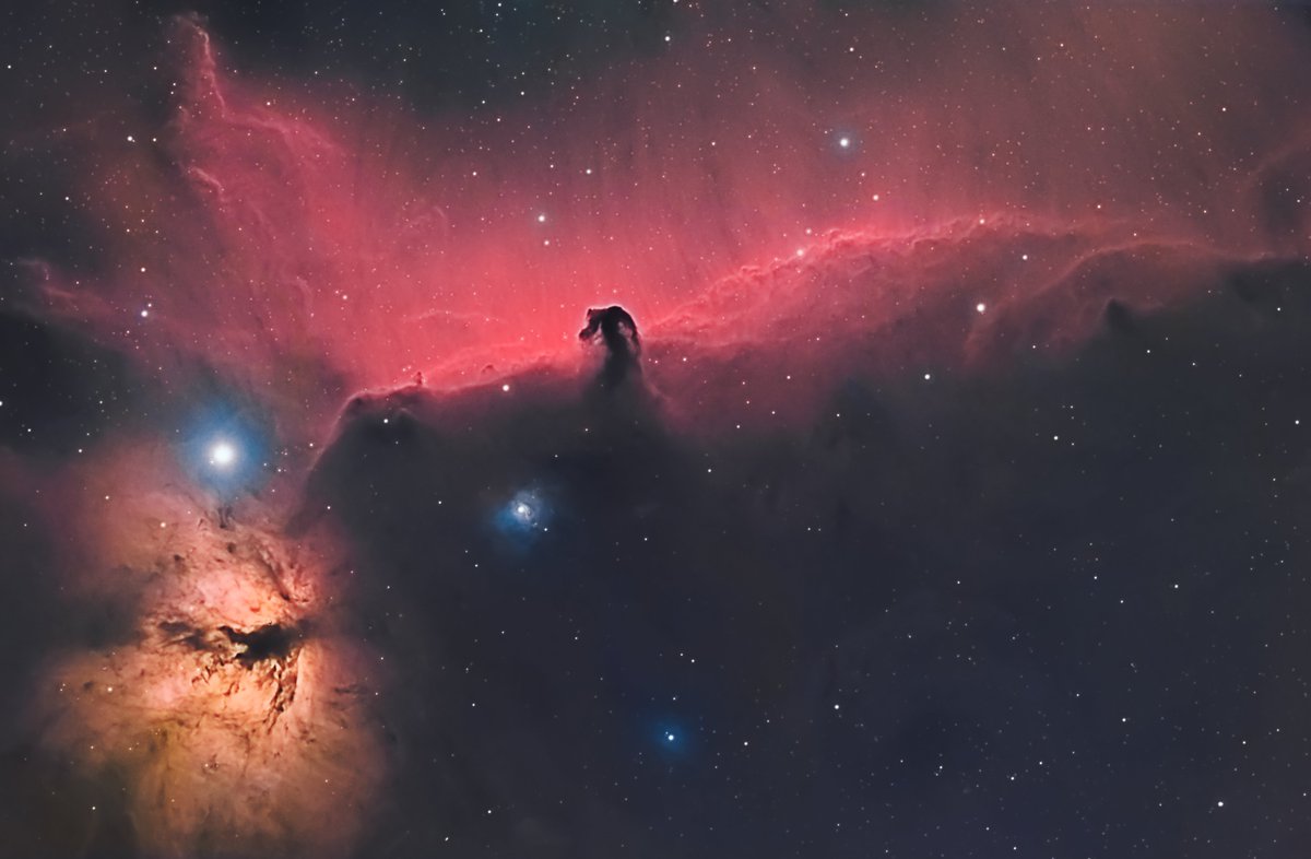 DerekFoster's tweet photo. Reprocessed, non-cropped image of Horsehead Nebula from data collected back in January. Taken with 115mm triplet and 268m. #Astrophotography https://t.co/ulq7aXpRVo
