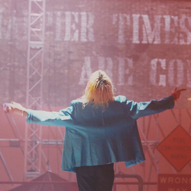 hopefulvip's tweet photo. Monsieur G-Dragon.

The beginning of a new era? https://t.co/RL2jH69aWy