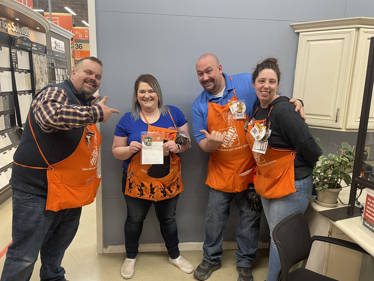 Awesome job Katie in Kitchens! Way to help your customer get their kitchen project started!!! @Lisa78840187 <a href="/Nairobi75819619/">Nairobi</a> <a href="/Damien1975HD/">Damien Madden</a> @RachLynn060197