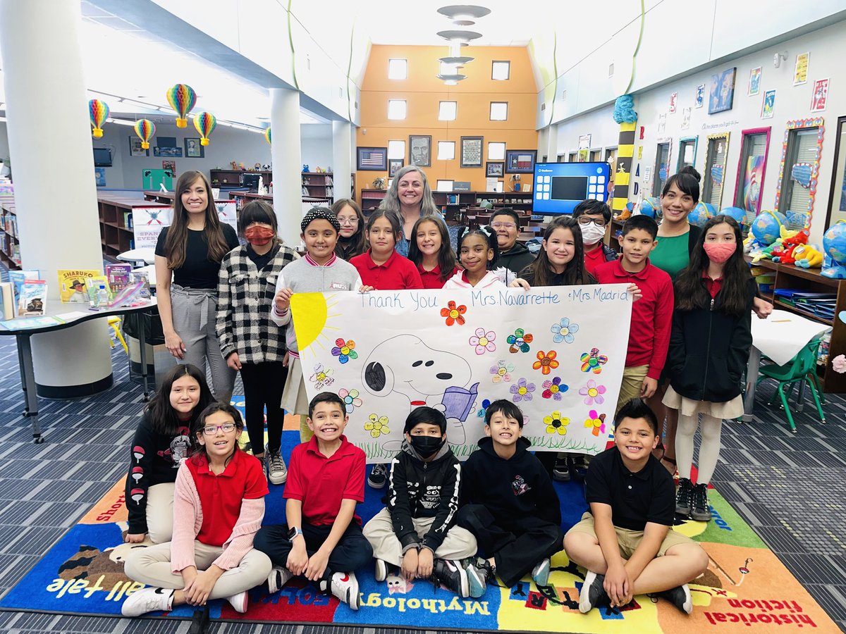 KarinaQSalgado's tweet photo. Happy Librarian’s Week to our “Library Ladies”. Thank you to our librarian, Ms. Navarrette @Vistahillslibr1 and assistant, Ms. Madrid! We appreciate ALL you do! Thank you for your passion and dedication to literacy and to our @VHESCrusaders #CrusaderPride ❤️📚🖤📚❤️ https://t.co/4xNZloyAM0
