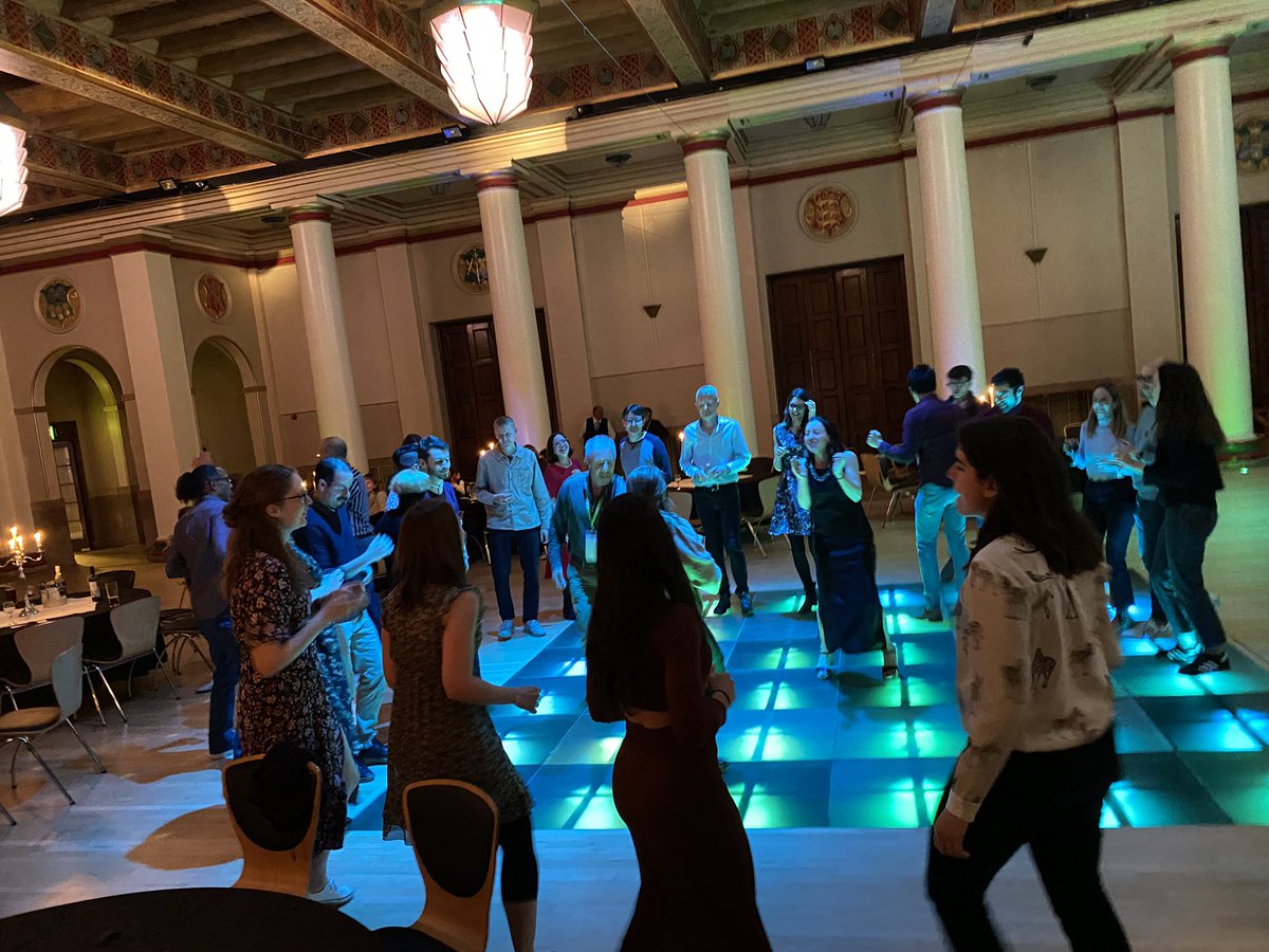 IobcIr's tweet photo. Dancing at #IOBCSHEFF 💃🏻 https://t.co/rMbTWpjrmu