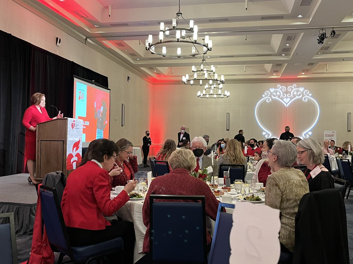 Theresa_NL_Ko's tweet photo. #GoRedForWomen #GoRed802 https://t.co/NK86hQV1Vc