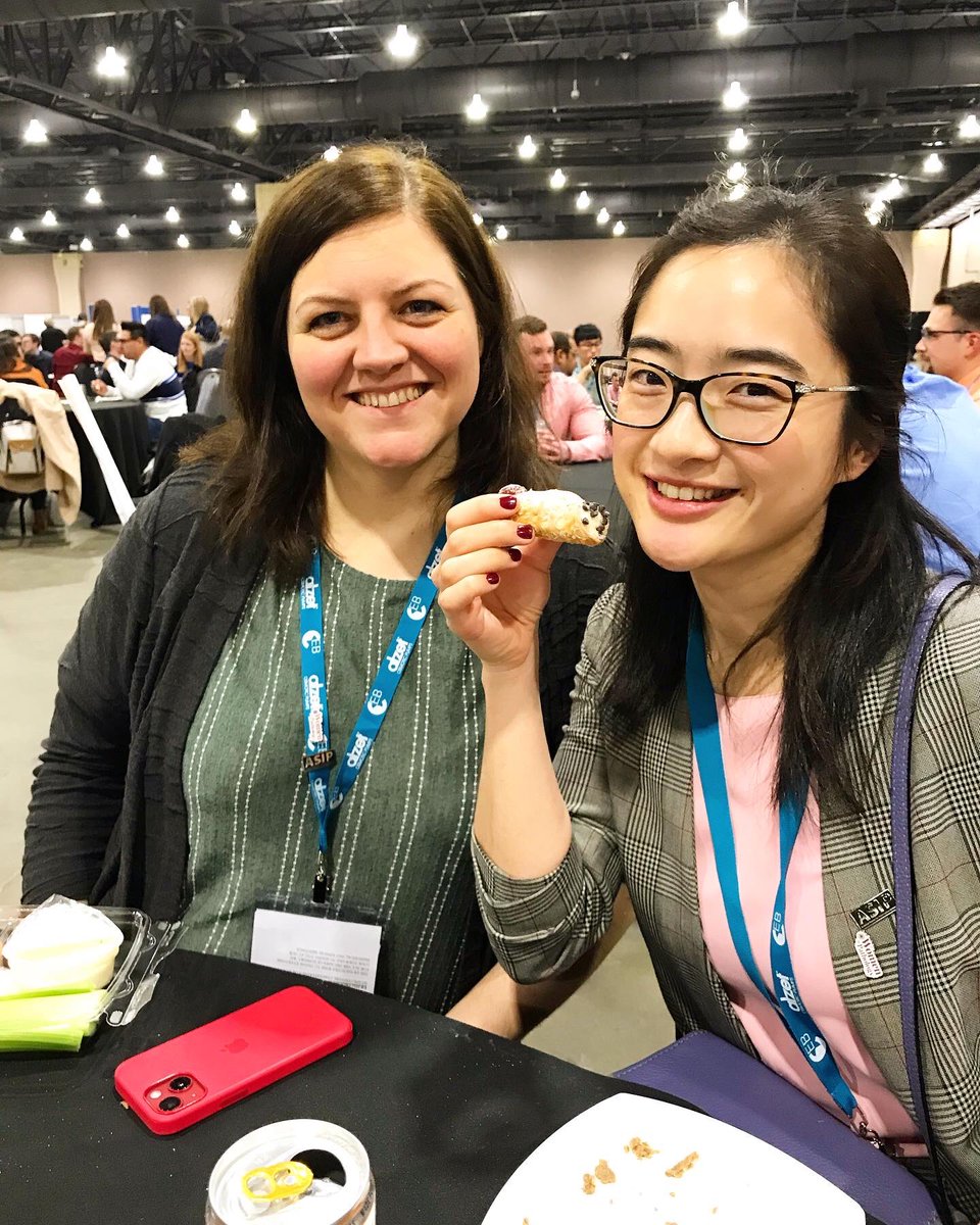 EyeDaisyShu's tweet photo. Philly cheese steaks and cake! What more could you ask for 🤩😍🤤 Thanks @expbio for feeding us so well! @asipath #expbio #asip2022 #eb2022 @margaretekarg https://t.co/YoIBpavwct