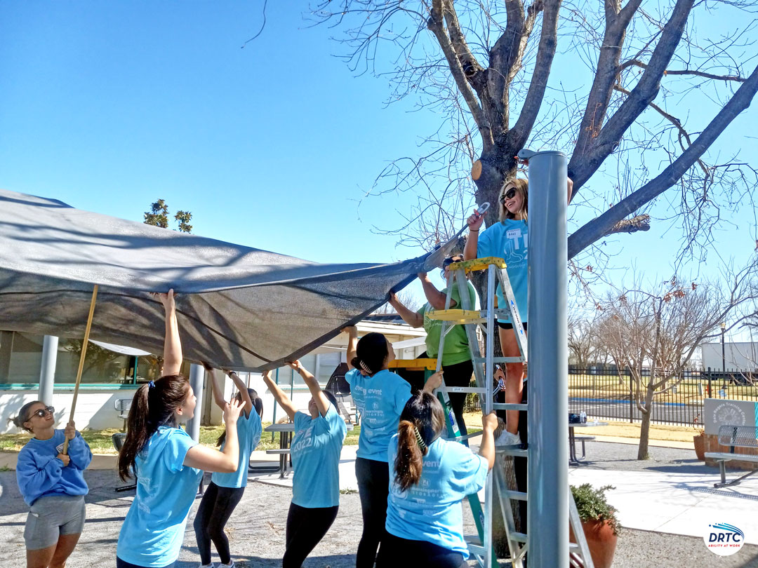 DRTCorg's tweet photo. We were honored to have a group from @OUBIGEVENT come out to DRTC to volunteer! Big thanks to everyone who participated in getting our space ready for spring. Great work!
#DRTC #TBE2022 #CommunityThroughService https://t.co/Y9Zjl9tupo