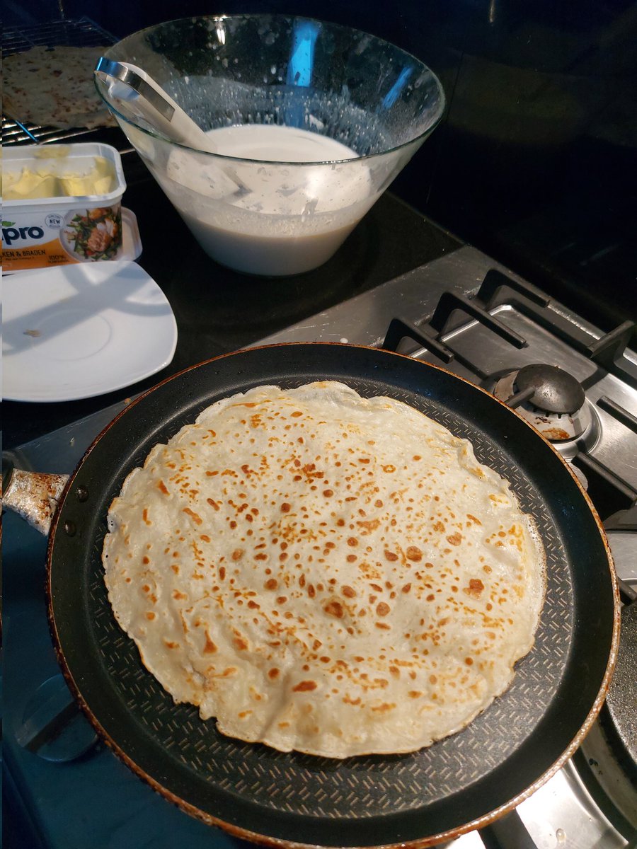 achahbarmo's tweet photo. Eventjes pannenkoeken maken voor bij de iftar
Altijd lekker met een glaasje marokkaanse thee π
Chef-Mo
Ni meer - Ni minder
#ramadanfoodchefmo
#ramadan2022
#inspiratie
#chefmo
#chefmobelgium https://t.co/XVPnJzi6pl