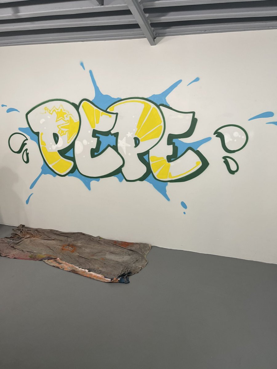 ScrillaVentura's tweet photo. FROGS > FIAT party tomorrow - @Cesism1 the legend- came thru and hooked the spot up. He’s got big ass canvas for sale now on @scarcedotcity now in the auction - ends tomorrow 

Bid- https://t.co/KvnW6es1QO

Tomorrow’s Gallery and Party- https://t.co/eW2DDdUxxh https://t.co/ucsbtZSMNp