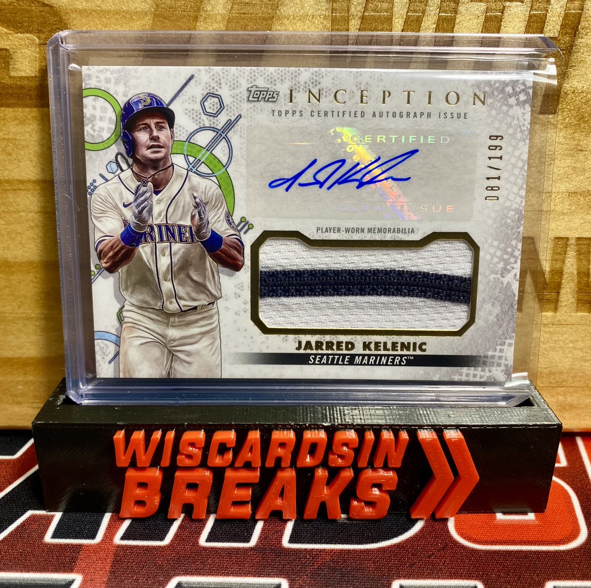OnWiscardsin's tweet photo. Congrats to @RobboG6 on this hometown hit from the near cost break 😍🔥 #WisconsinBoy

@Hobby_Connect @sports_sell https://t.co/5ZaXB5Gon7