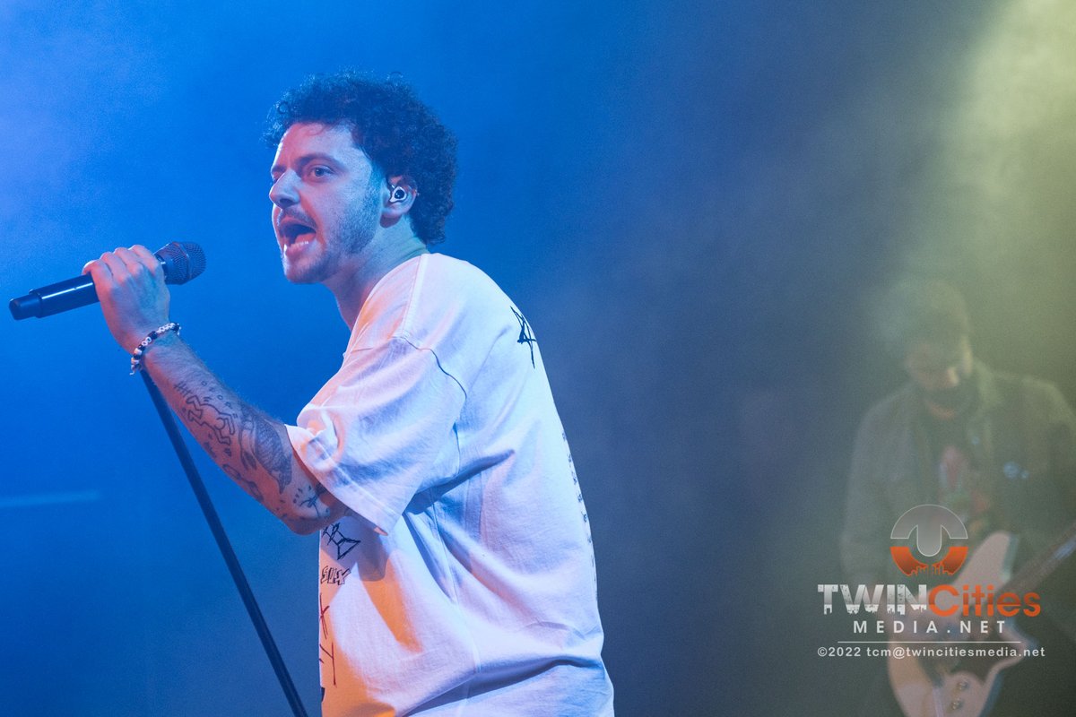 TCMdotnet's tweet image. To be a @grandson fan is a state of being - it sure was last night at the Varsity.
bit.ly/3JtUqQp