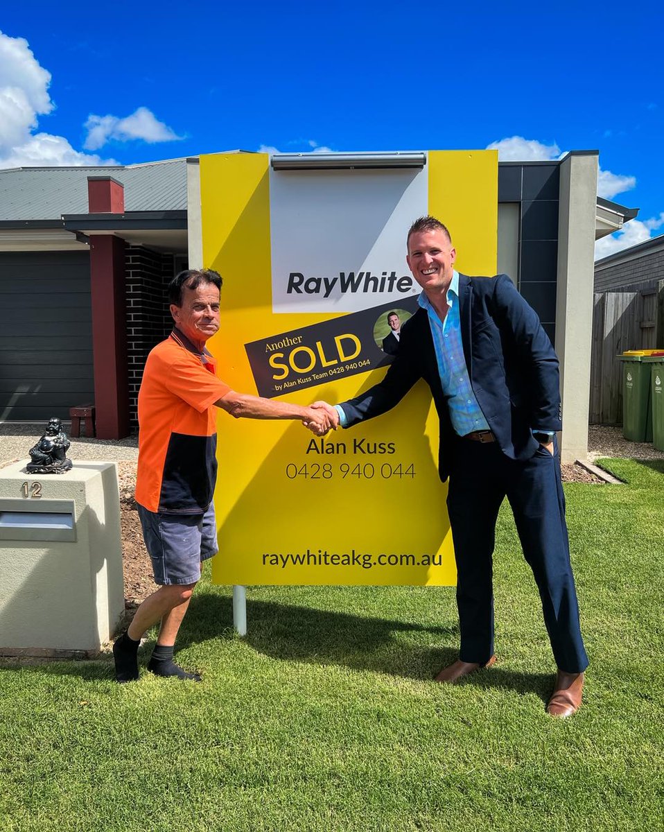 RayWhiteMarsden's tweet photo. Peter was absolutely stoked with the price Alan Kuss - Real Estate  achieved for the sale of his home - exceeded his expectations by over $90,000! 

Yours could be next! Thinking of selling? 
Contact our team today! 

𝘼𝙡𝙖𝙣 𝙆𝙪𝙨𝙨 𝙂𝙧𝙤𝙪𝙥 - 0428 940 044

#raywhitemarsden https://t.co/3U5YNyucxs