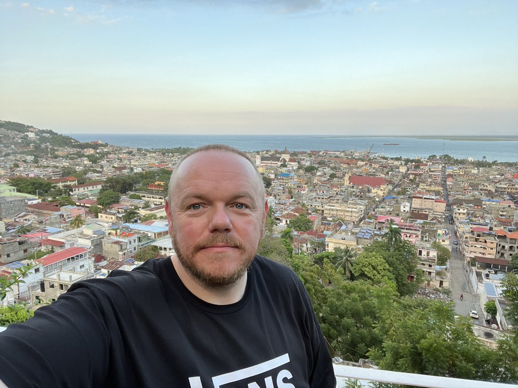 webdarren's tweet photo. Country 41.  Haiti.  Those eyes show the story of my tiredness 😂 #travel #caphatien #haiti https://t.co/3oxoIIatBD