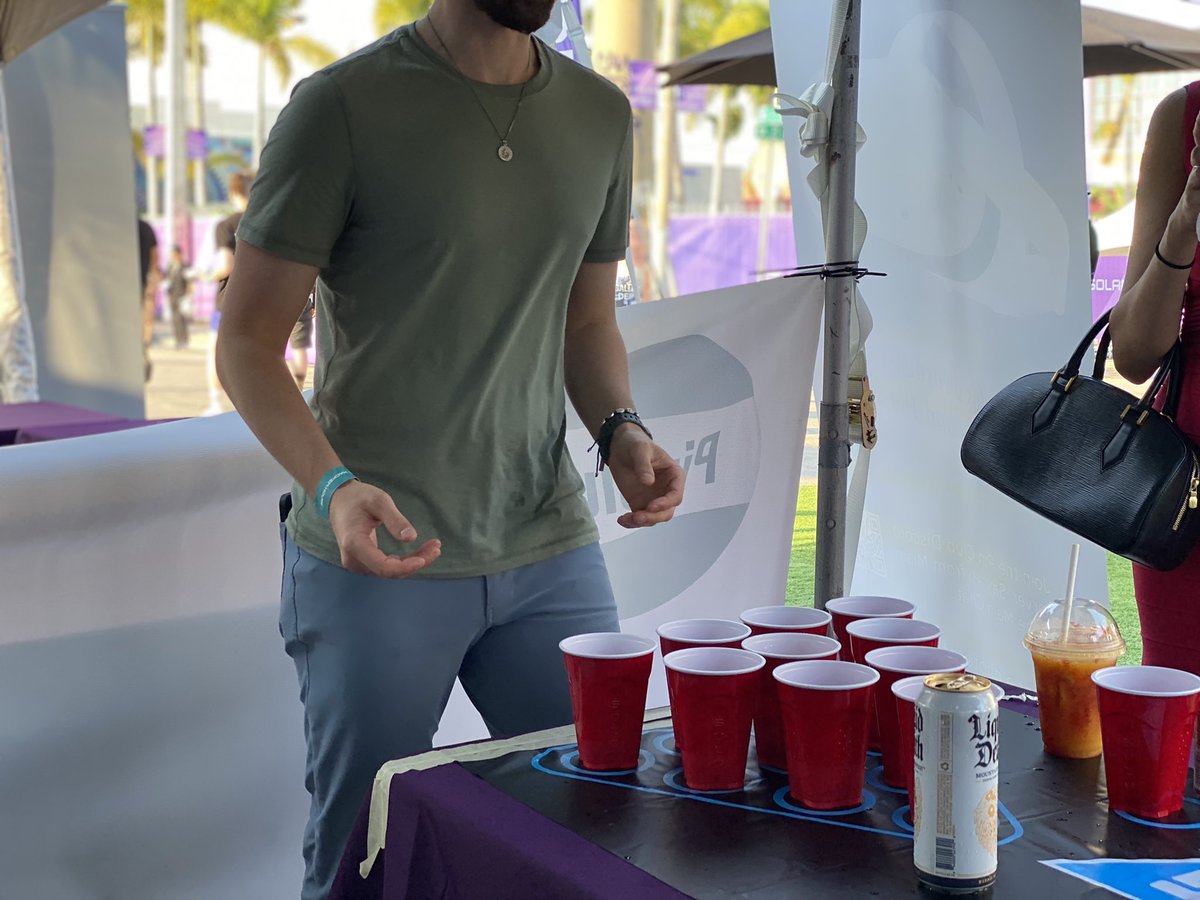 REVERBrewards's tweet photo. Pin Heads pls welcome @0xDige to the fam. He came focused and ready to win a pin in a vicious game of beer pong. 

#HackerHouseMiami https://t.co/Ifp98zGpFN