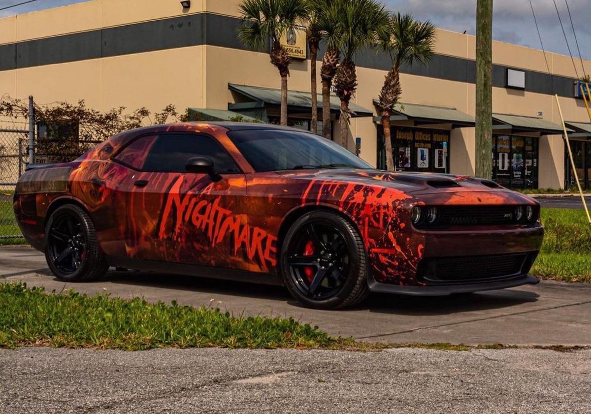moparspeed_'s tweet photo. A nightmare 

Follow us on IG: moparspeed_

#dodge #charger #dodgecharger #challenger #dodgechallenger #mopar #moparornocar #muscle #hemi #srt #rt #392hemi #hellcat #scatpack #cars #supercharged #V8 #americanmuscle #widebody #daytona #modernmuscle https://t.co/K7qdPqua3O