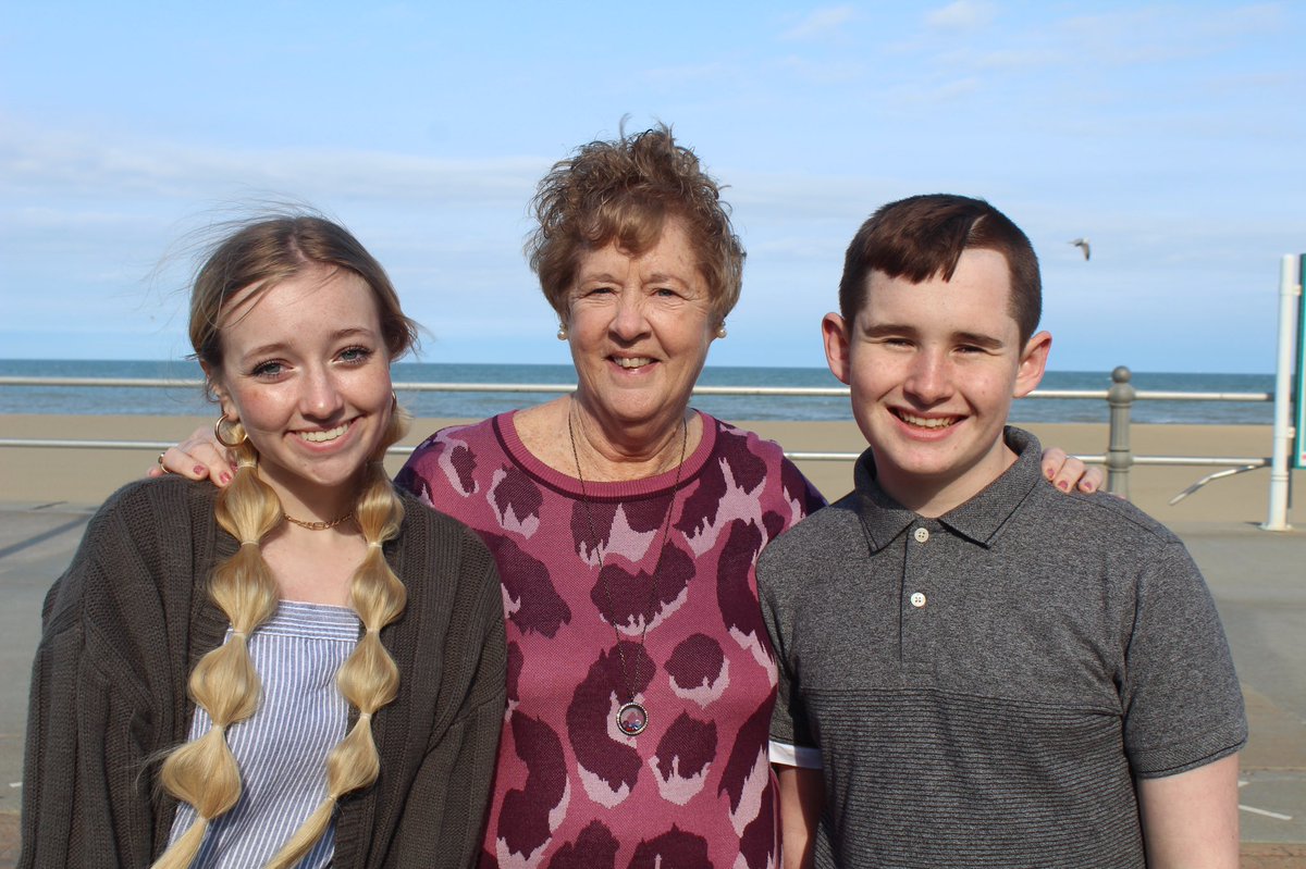 virginiafccla's tweet photo. A week ago today your #VAFCCLA State Executive Council (SEC) had their final pre-conference meeting and spent a few moments on the sand prior to the start of our 2022 Virginia #FCCLA State Leadership and Recognition Conference (SLRC). Thank you to the SEC for leading #SLRC22! 🌊 https://t.co/HorZWtnyPx
