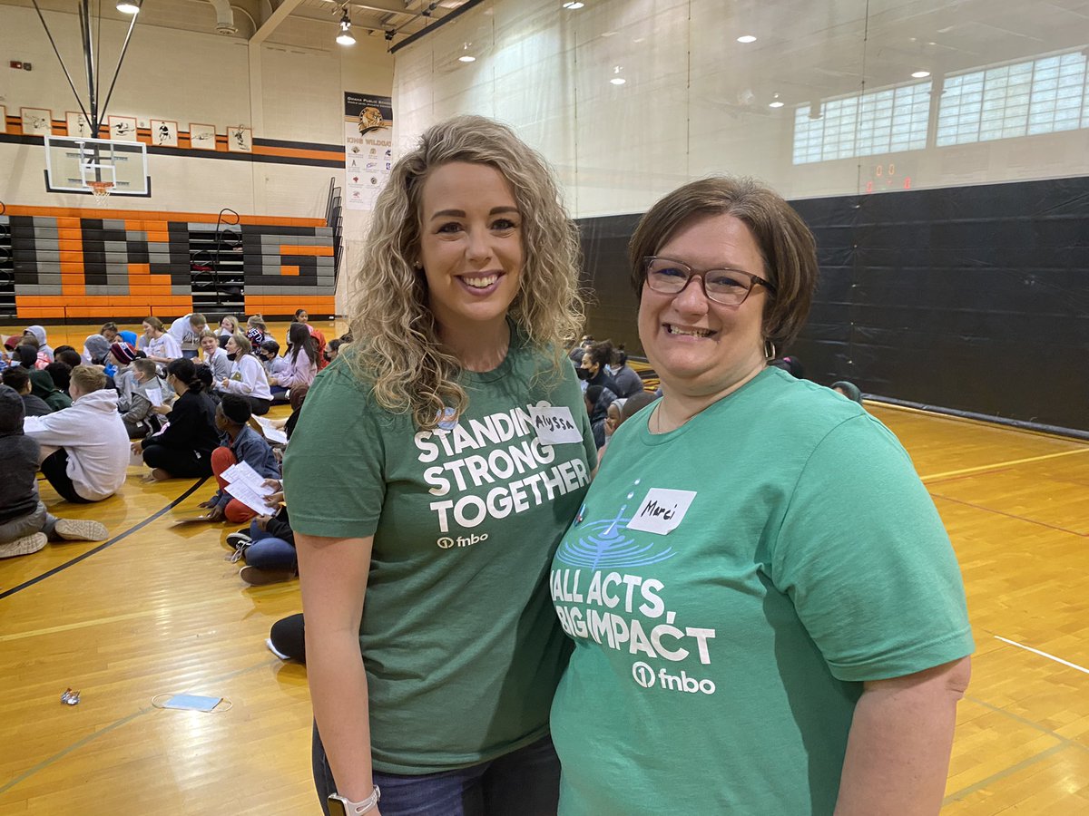OPS_KingScience's tweet photo. THANK YOU to the Burke and Benson student leaders and our sponsors at First National Bank of Omaha for supporting the KSTM Kindness retreat with Youth Frontiers!!! IT TAKES A VILLAGE!!! @OPS_Burke @OPS_BensonHigh @fnbo @youthfrontiers #OPSPROUD #KSTMProud https://t.co/V50zz6B8RJ