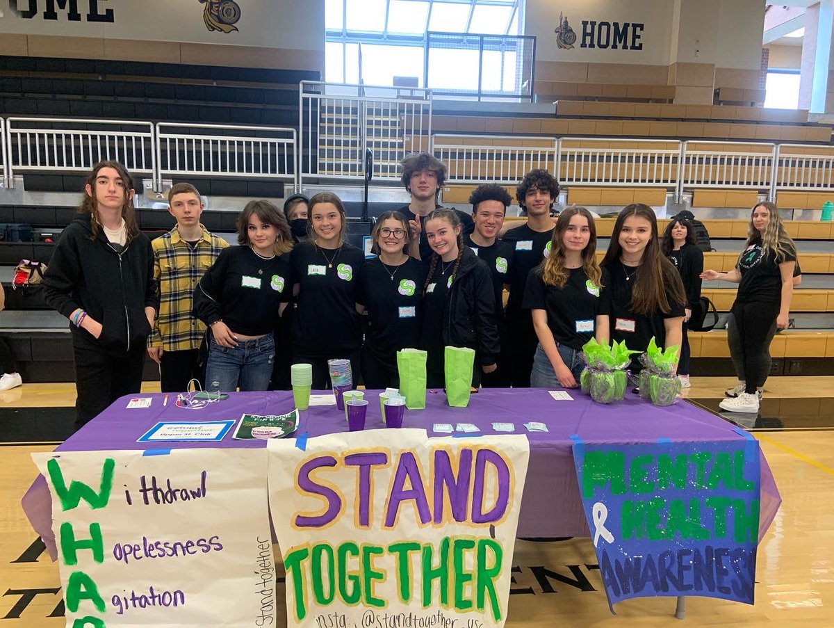 schoolpsych26's tweet photo. Great day with @Stand2getherPgh recognizing these kids &amp; the awareness they are spreading to end stigma around mental health &amp; substance use disorders  #USCHS #YouAreNotAlone #StandTogether #BeTheOne #ForTheKids https://t.co/jx9dFCpUYr
