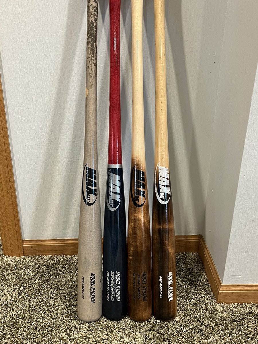 B_Smith28's tweet photo. Ready for another season! Love that my wife supports me playing! @MaxBatBaseball @WatertownDevils https://t.co/TfGbA0jQRQ