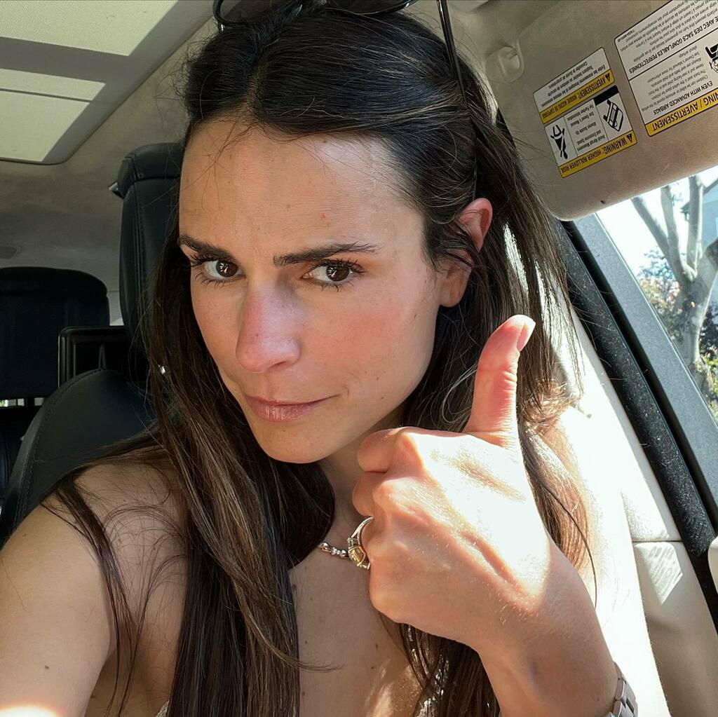 JordanaBrewster's tweet photo. https://t.co/SgCOvCdXHc https://t.co/Mup4ht12qX