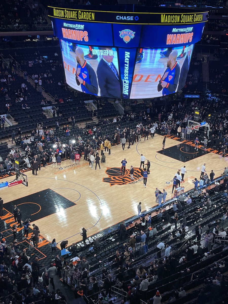 dragonballnet's tweet image. ITS GAME TIME BABY!!! #NYK