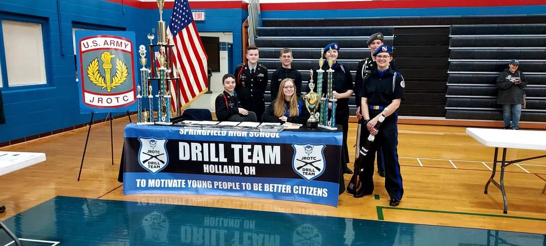 Springfield HS 8th grade Open House. Our cadets are ready to recruit for SY 22-23. #SpringfieldStrong #JROTC #ARMY #Leaders
