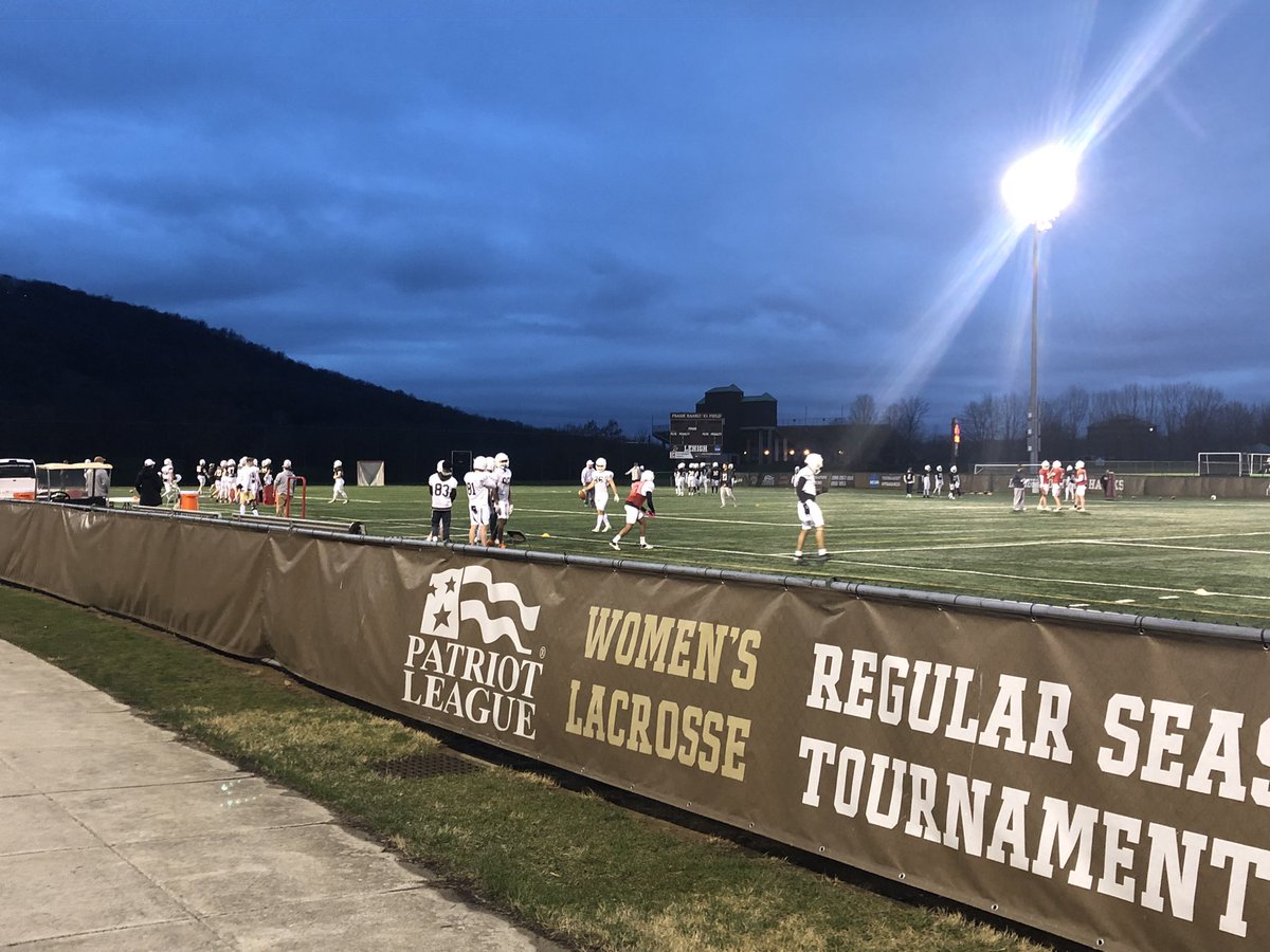 grastondoc1's tweet photo. Getting work done under the lights. @LehighFootball @LFN @LVHN #SpringBall22 https://t.co/wVhymCzA6j