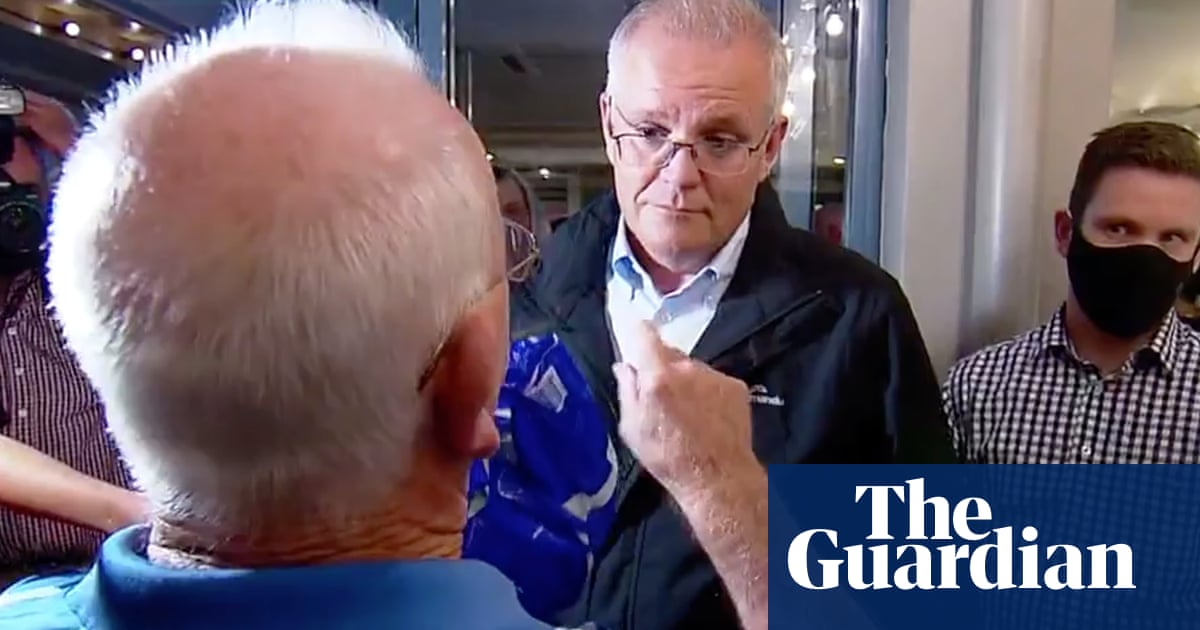 Sussex_Jones's tweet photo. 𝐆𝐔𝐀𝐑𝐃𝐈𝐀𝐍/𝐎𝐁𝐒𝐄𝐑𝐕𝐄𝐑: Furious pensioner confronts Scott Morrison as Newcastle pub photo opp backfires https://t.co/5MVQbb2RlB | https://t.co/ktp56BpxUR https://t.co/TA8VAu9zbE