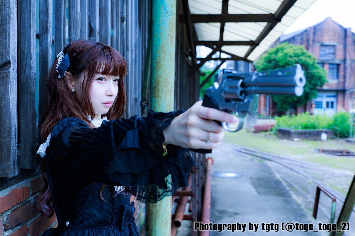 toge_toge_2's tweet photo. ロリィタとマグナム

#photography #PhotoOfTheDay #photographer #Photos #photo #portraitphotography #ポートレート #ポートレートが好きな人と繋がりたい #写真 #写真好きな人と繫がりたい #ファインダー越しの私の世界 #ロリィタ #銃 #PYTHON357 https://t.co/2CD2LMbzTU